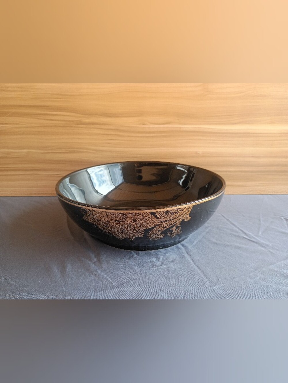 Holiday 08 Gilded Noel Black Stoneware Serving Bowl 11" Around X 3.5" Deep